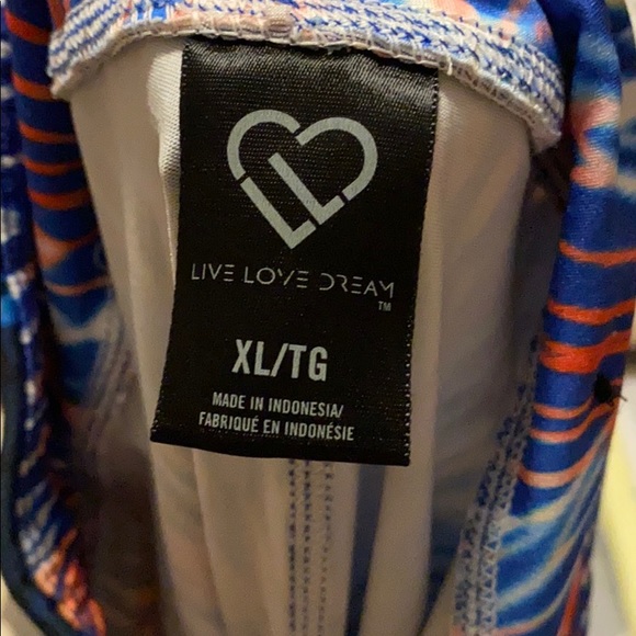 Cute Colorful Leggings - Picture 3 of 3